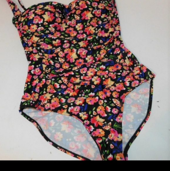 Teemi One Piece Women's Floral Swim Suit size 12 - Picture 5 of 8